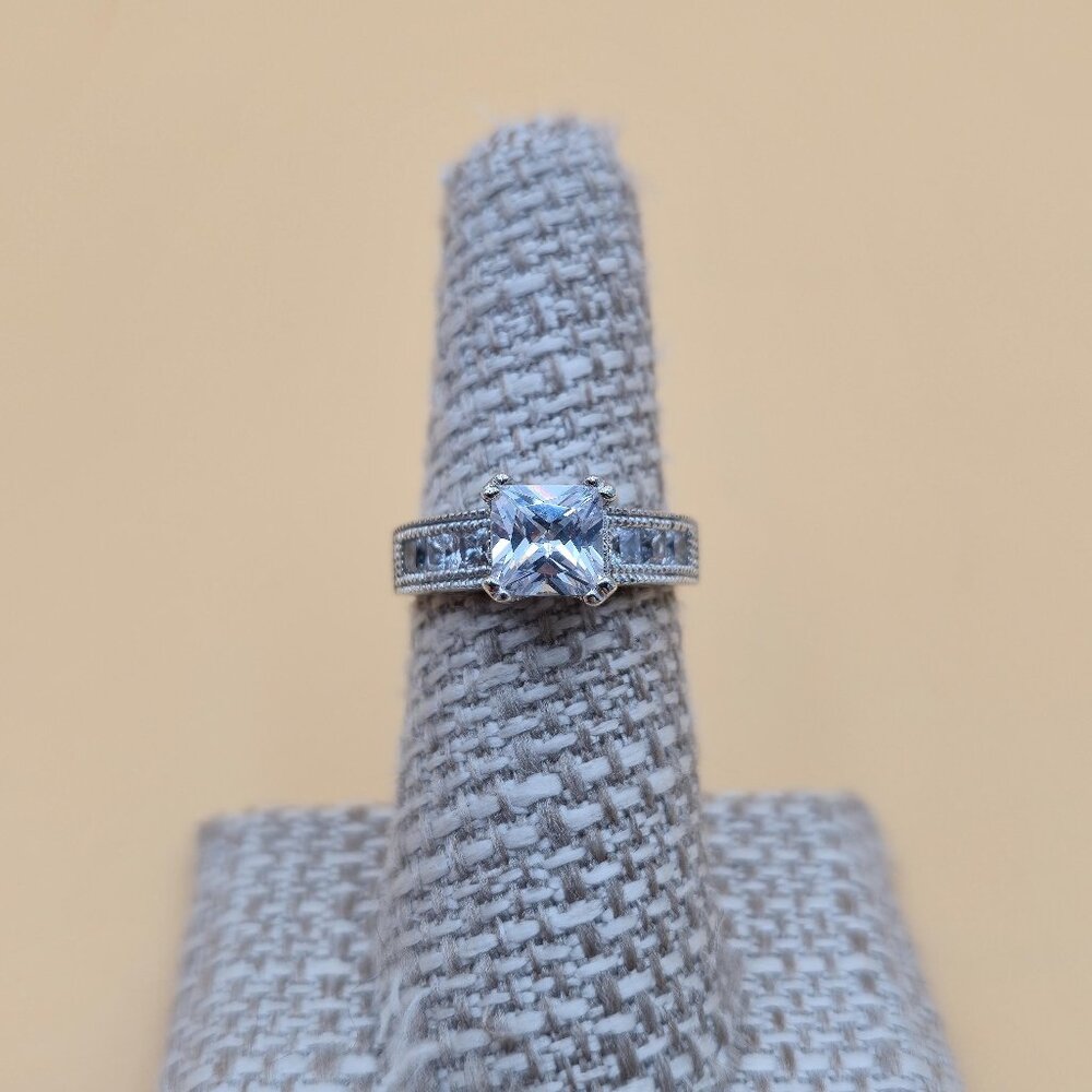 Size 6.25 Sterling Silver Bright Square Cubic Zirconia Band Ring A5155
